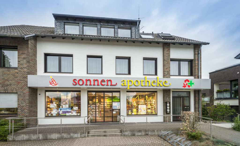 Filiale der Sonnen-Apotheke von Außen